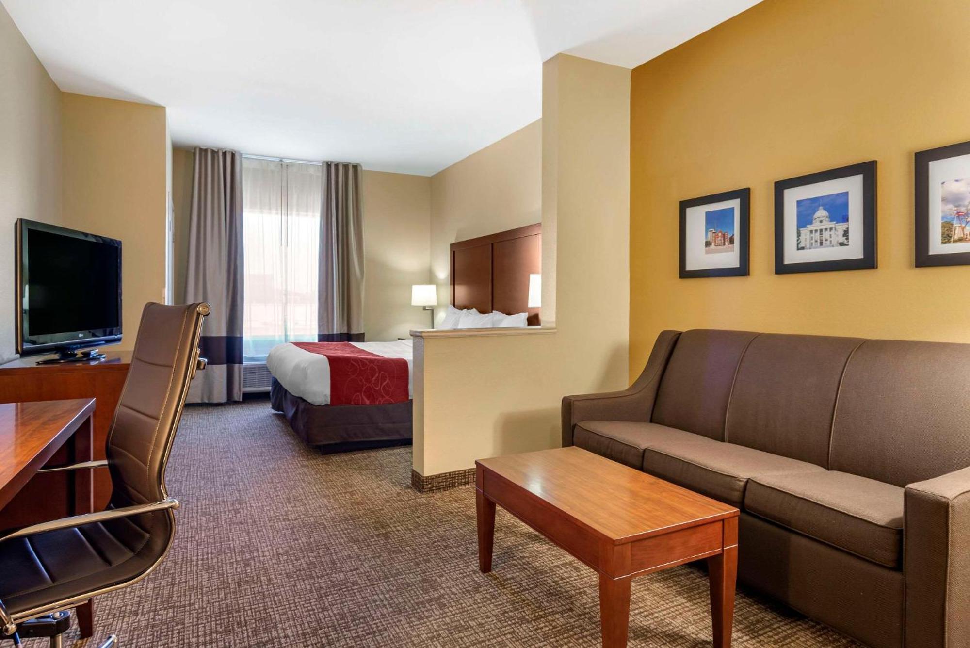 Comfort Suites Montgomery East Monticello Dr Eksteriør bilde